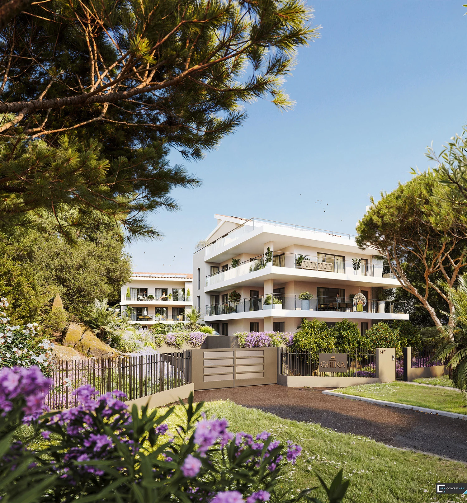 Ghika à Cannes : entrée de la résidence au milieu des pins et des massifs fleuris.